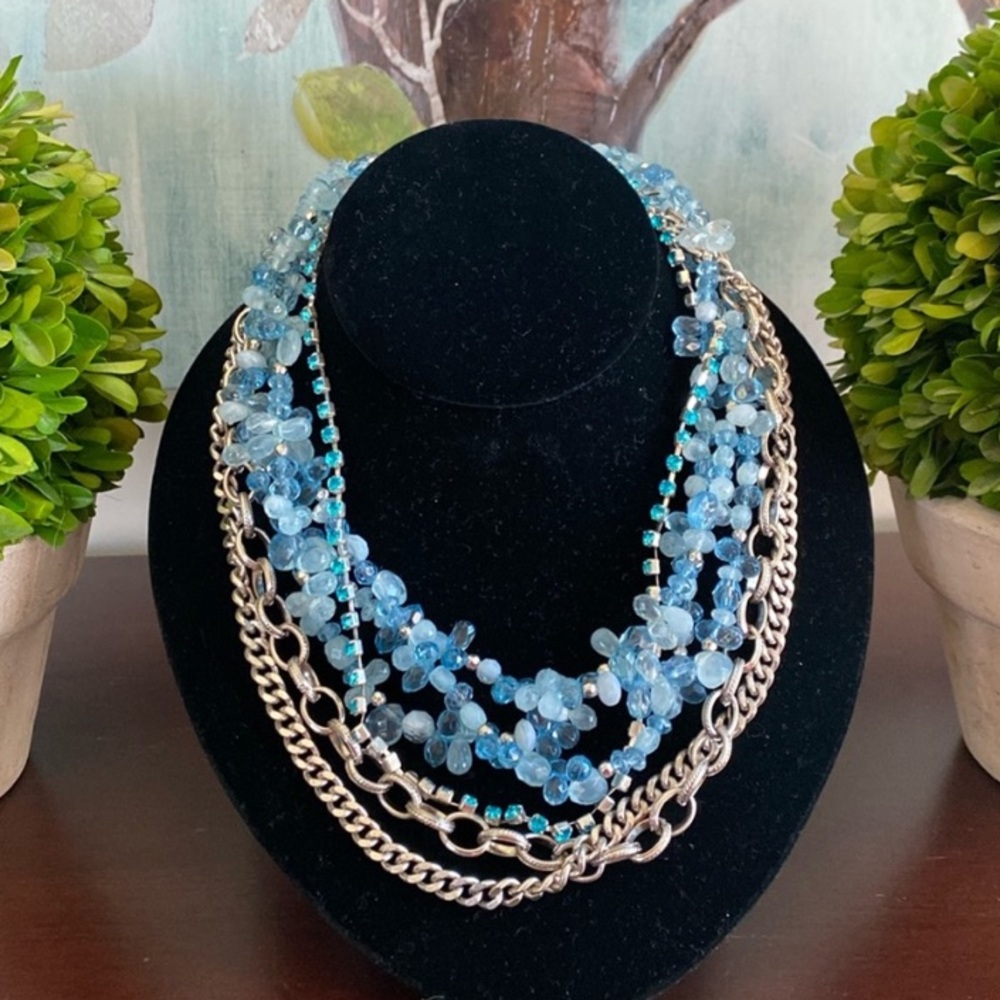 MULTI STRAND BLUE & SILVER-TONE BEADED NECKLACE - FASHION JEWELRY 🌟EUC🌟